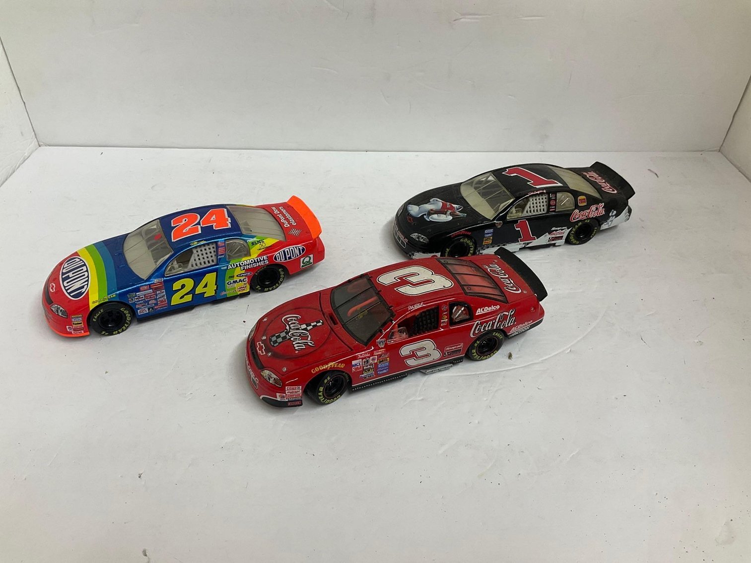 Image for Furniture, collectibles, household-Main front