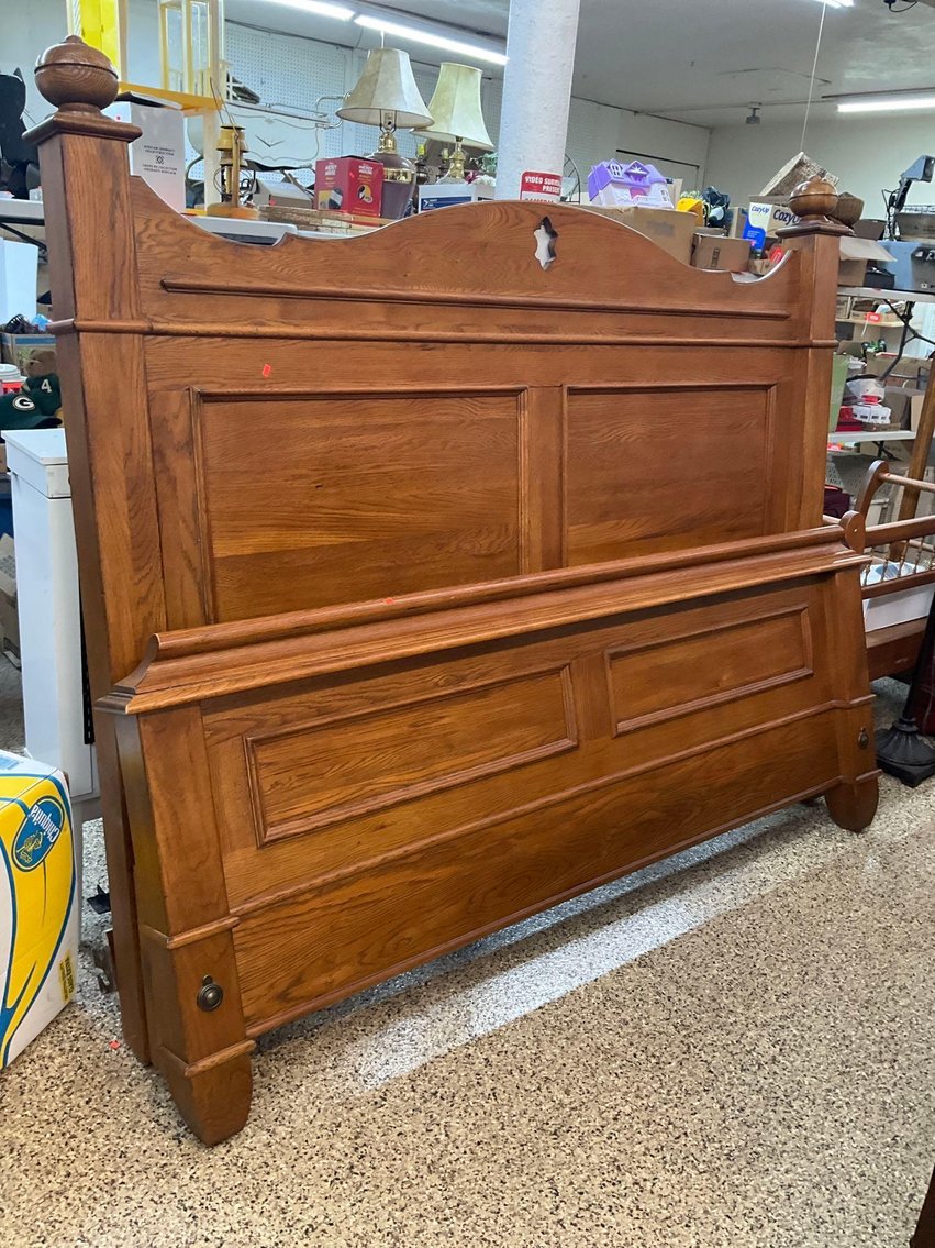 Image for Furniture, collectibles, household-Main front