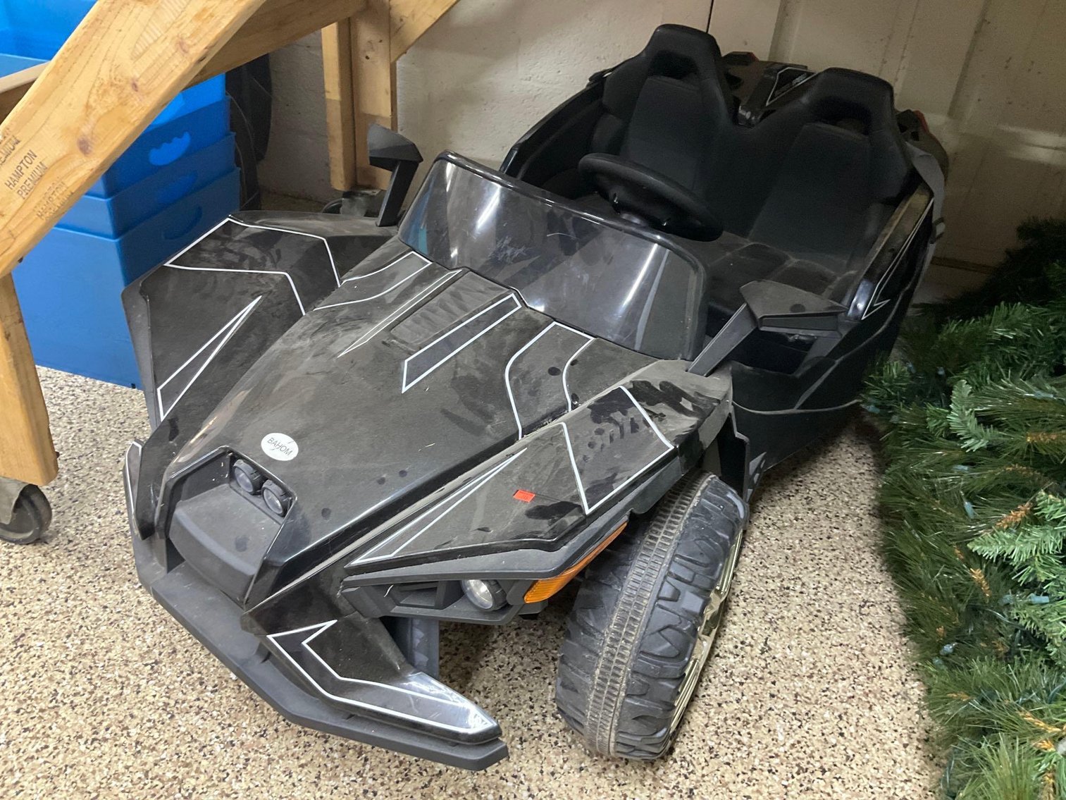 Image for Furniture, collectibles, household-Main front