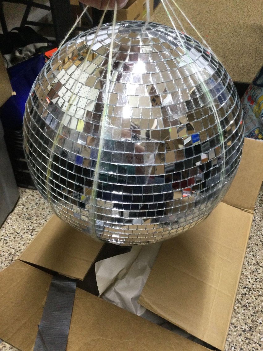 Image for Furniture, collectibles, household-Main front