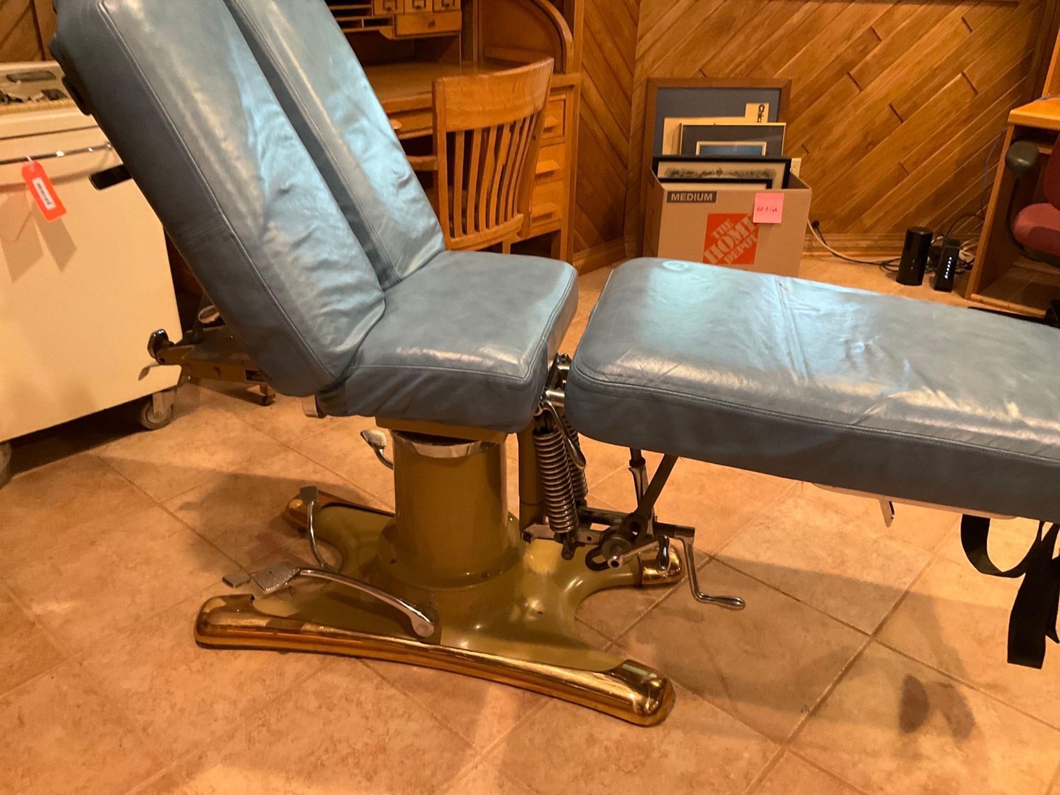 Image for Furniture, collectibles, household-Ellison Bay