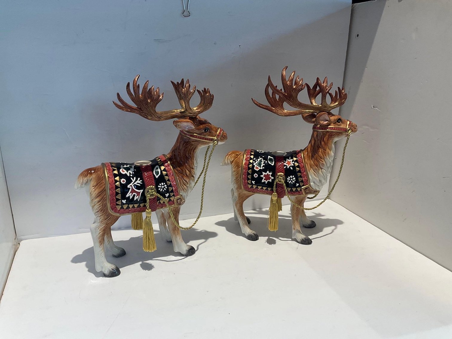 Image for Furniture, collectibles, household-Heritage Heights Rd