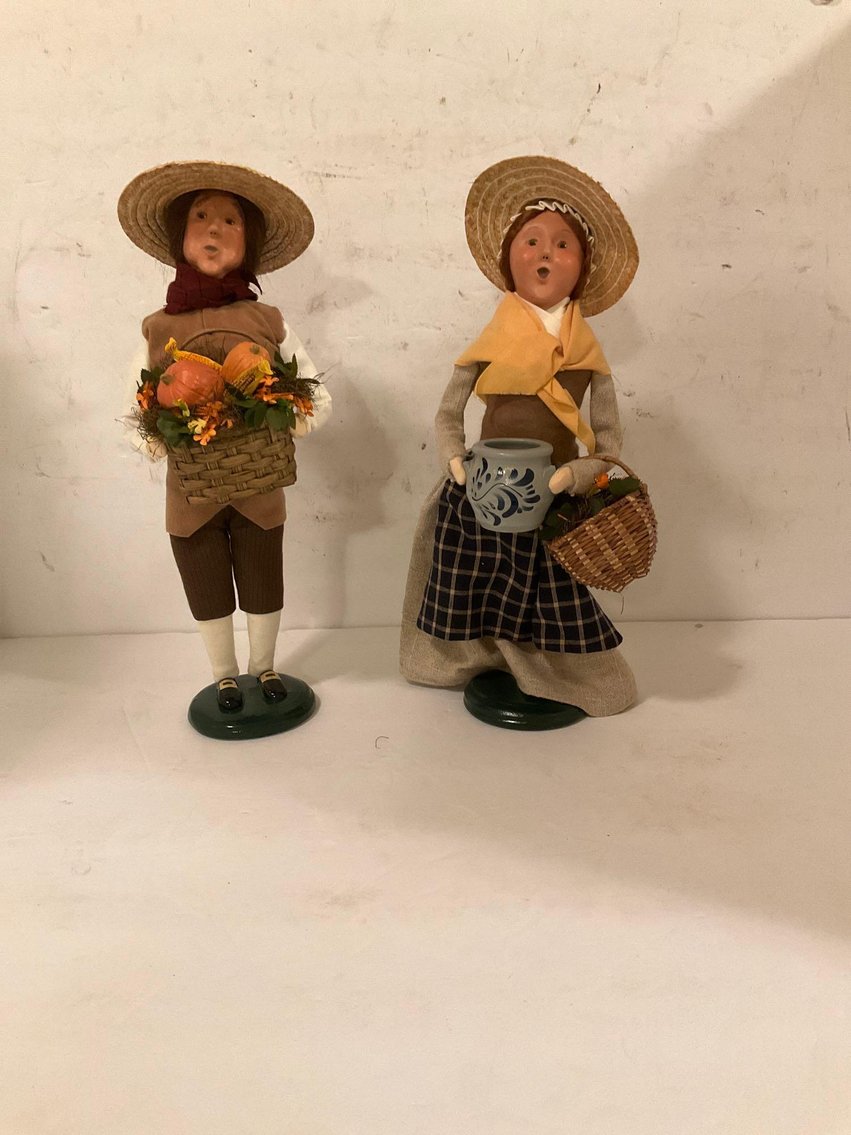 Image for Furniture, collectibles, household-Heritage Heights Rd