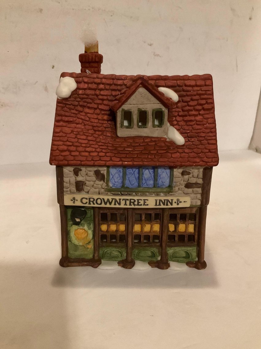 Image for Furniture, collectibles, household-Heritage Heights Rd