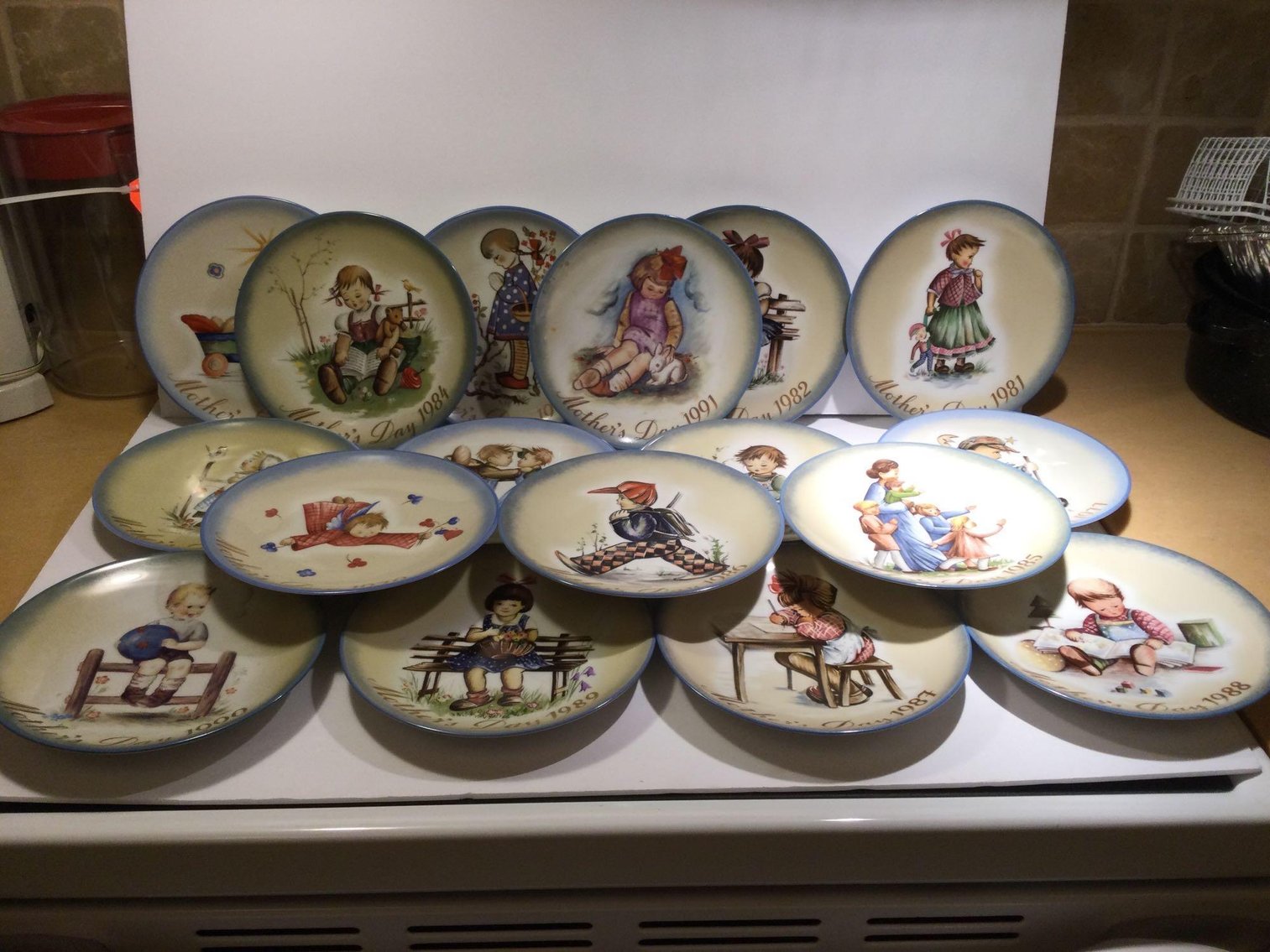 Image for Furniture, collectibles, household-Heritage Heights Rd