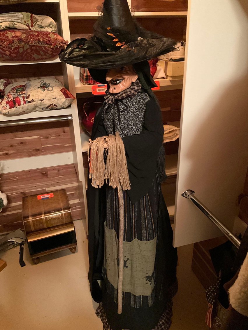 Image for Furniture, collectibles, household-Heritage Heights Rd