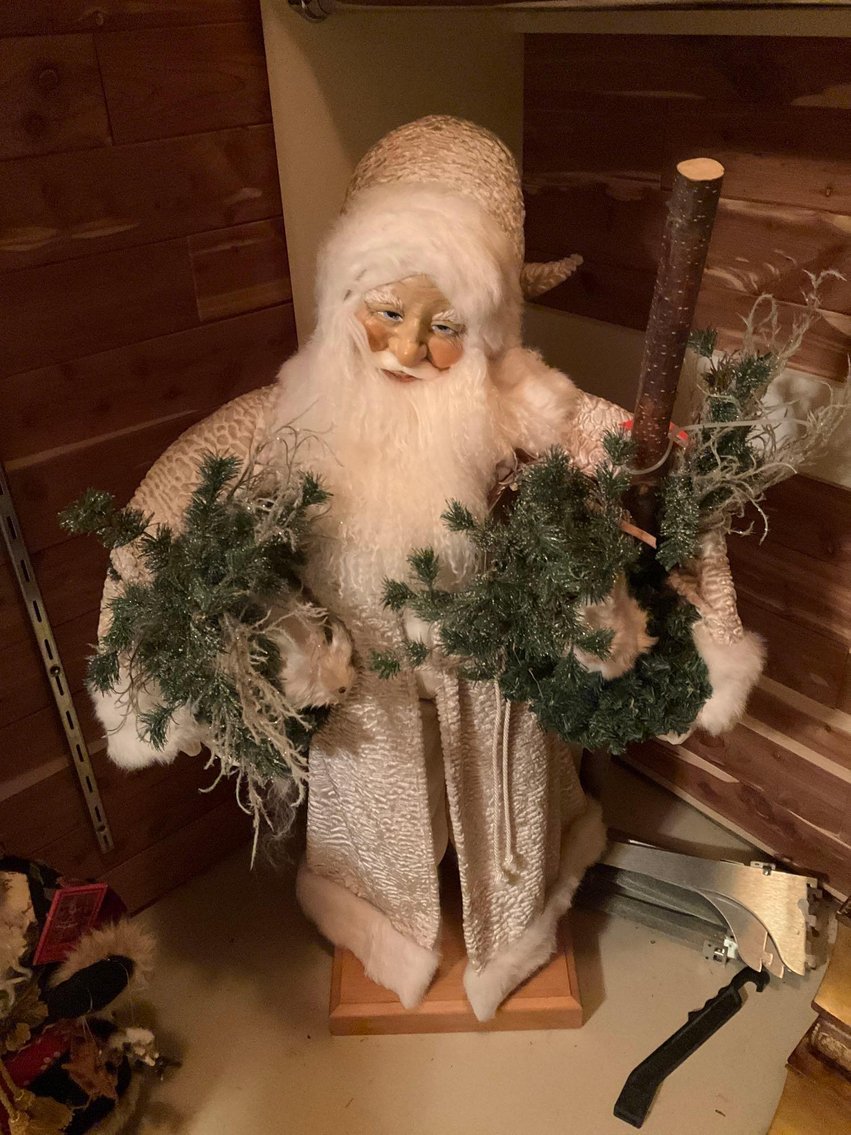 Image for Furniture, collectibles, household-Heritage Heights Rd