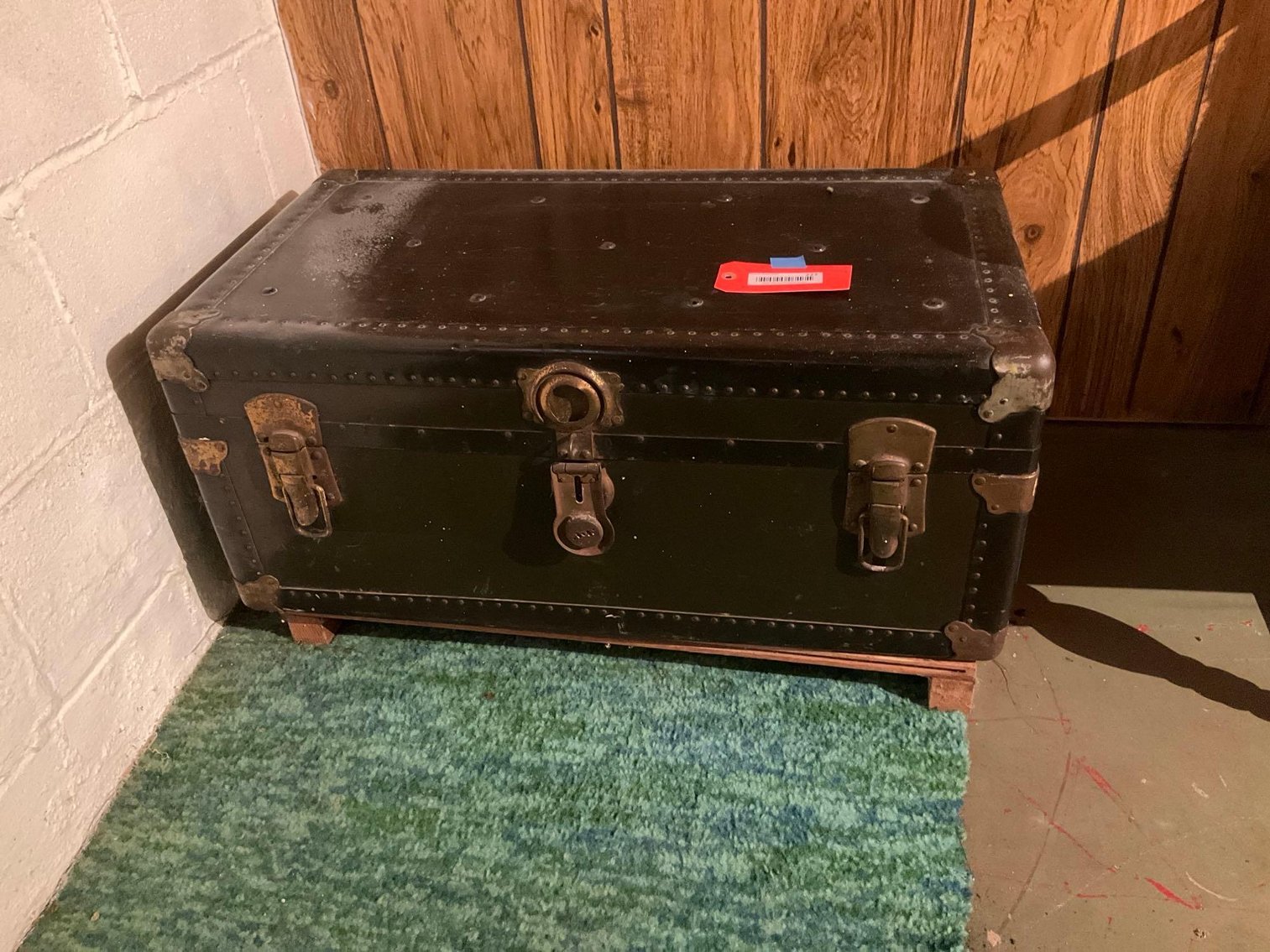 Image for Furniture, collectibles, household-Memorial Dr