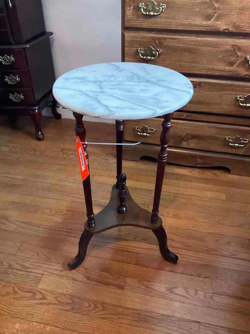 Image for Furniture, collectibles, household-Memorial Dr