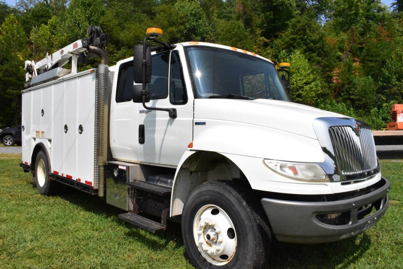 Image for Welding/Sandblasting, Truck/Trailer Repair Shop Downsizing Liquidation​​​​​​​