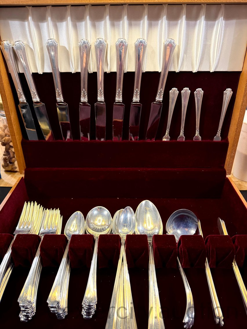 Image for Goehring estate sale Marietta Oh.