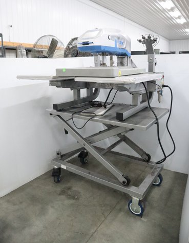 Image for Cold Springs Gallery #2077