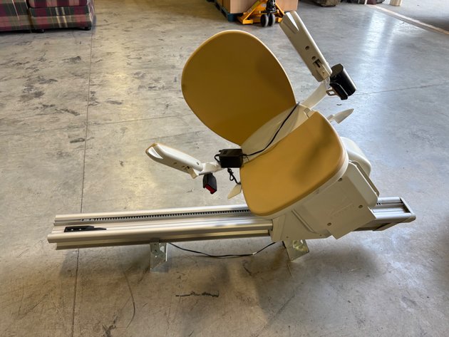 Image for Tinkling Spring Gallery #215