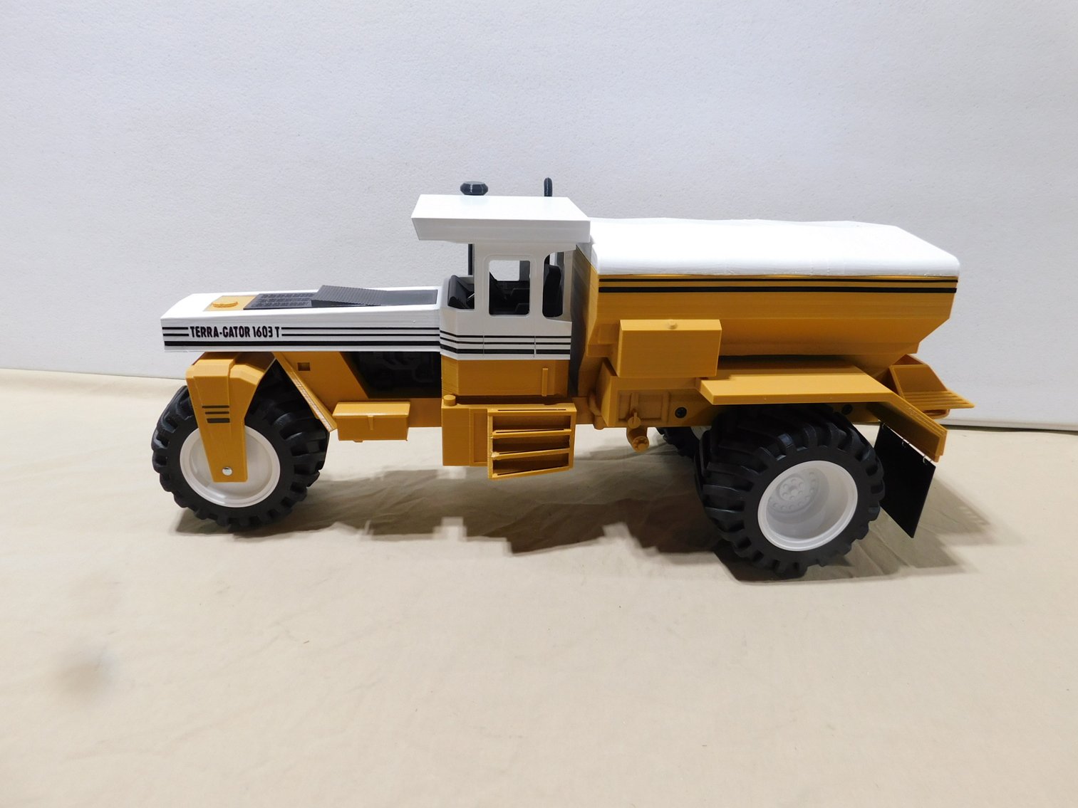 Image for September Dyersville Monthly Farm Toy Auction