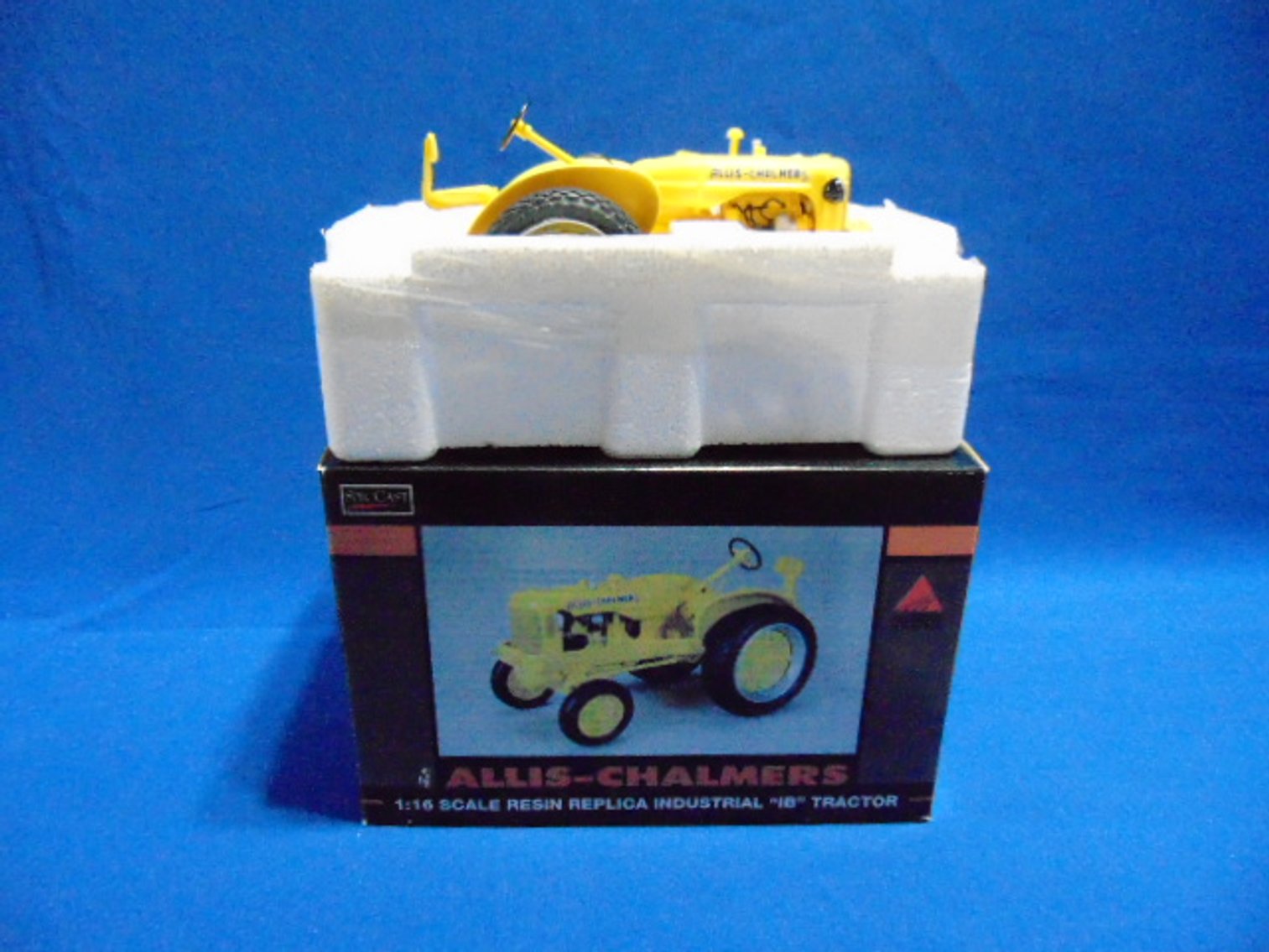 Image for October Dyersville Monthly Farm Toy Auction