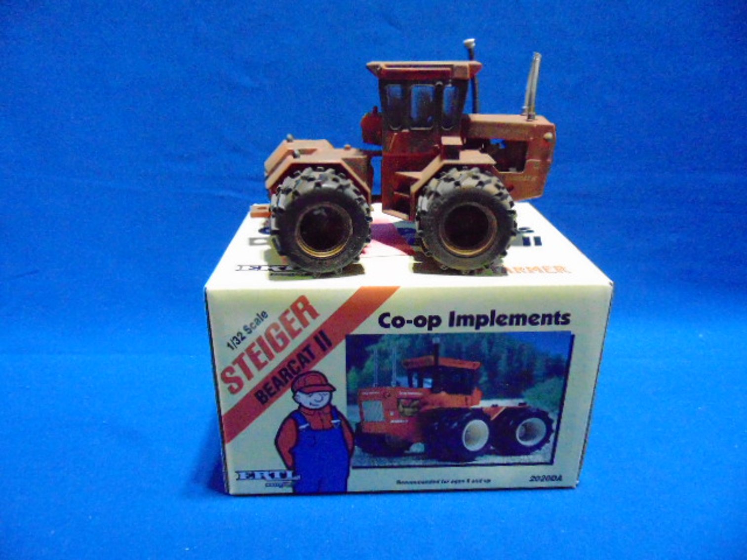 Image for October Dyersville Monthly Farm Toy Auction