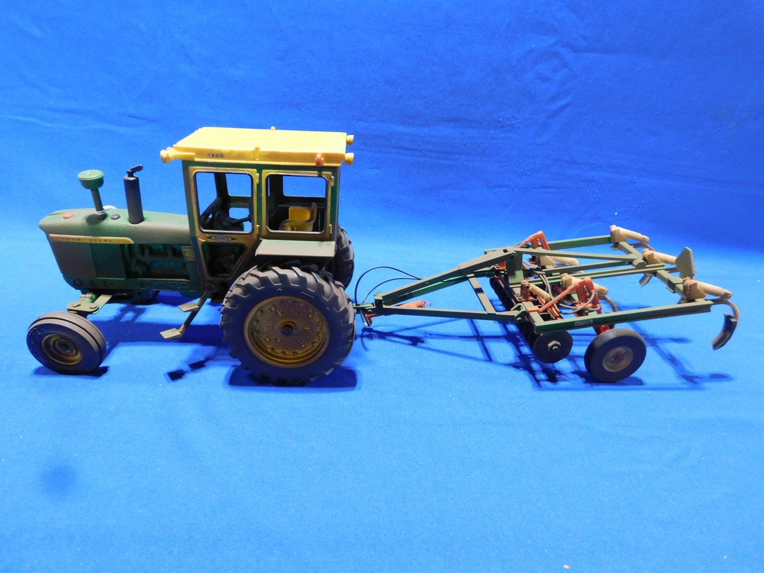 Image for Wednesday Annual Dyersville Farm Toy Auction Week