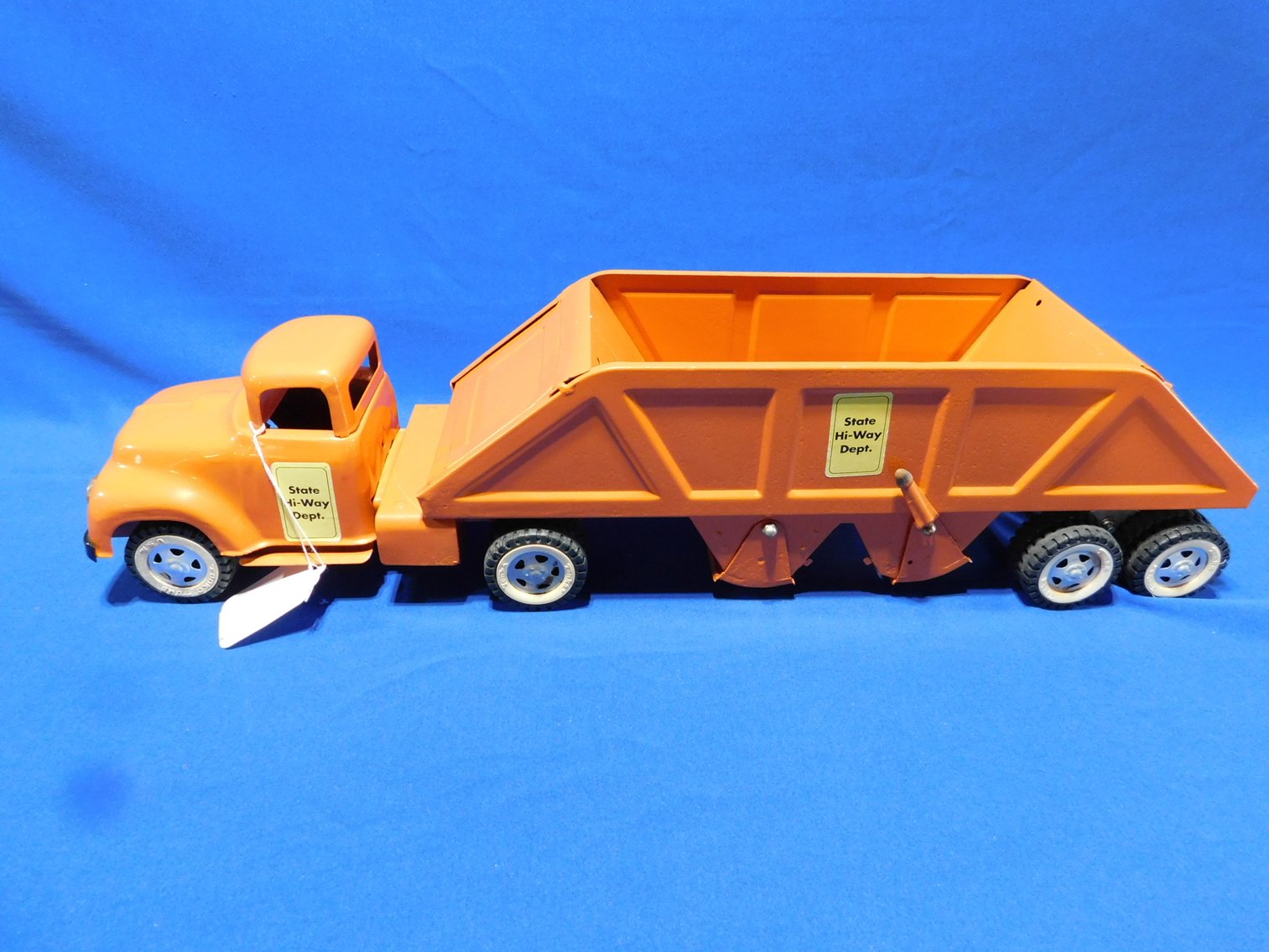 Image for Wednesday Annual Dyersville Farm Toy Auction Week