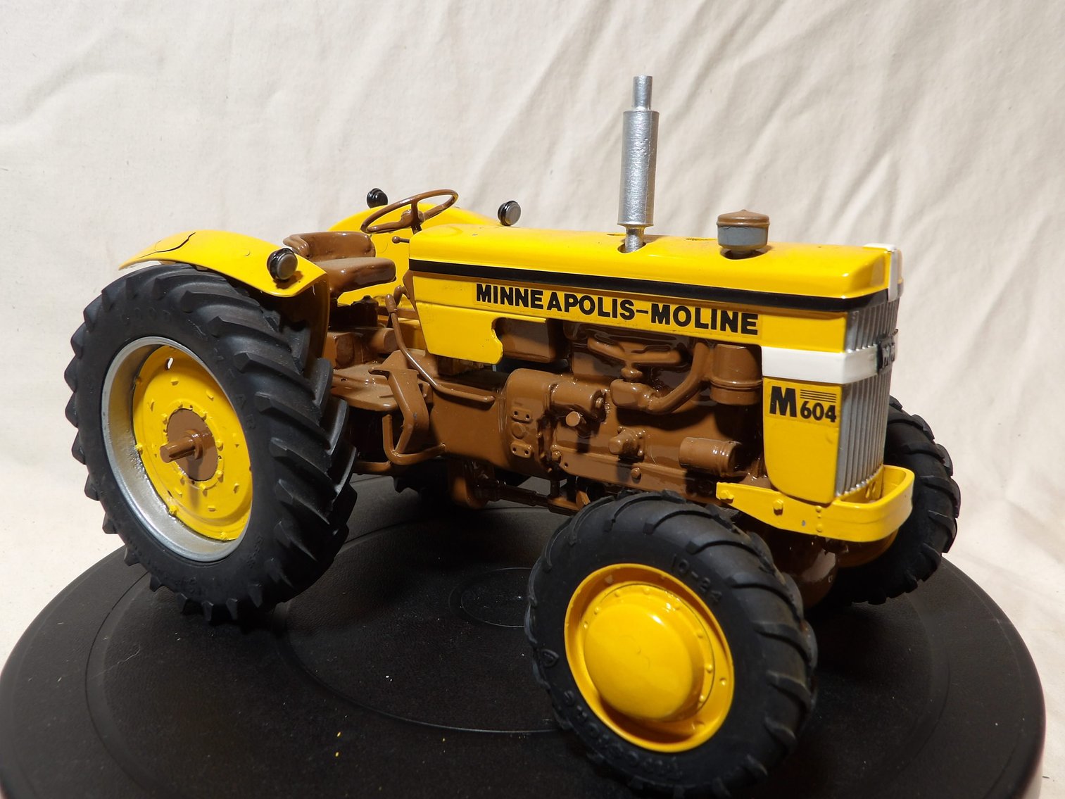 Image for Santa's Delight Friday Farm Toy/Memorabilia Auction