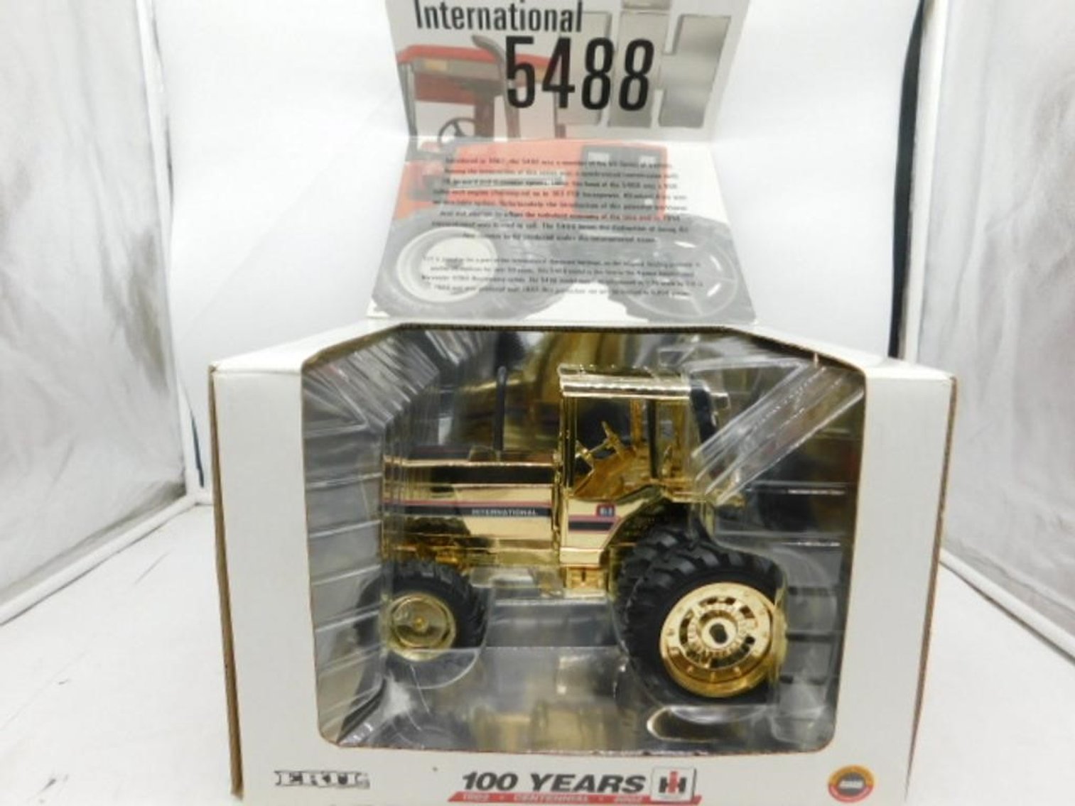 Image for Friday Santa's Delight Farm Toy/Memorabilia Auction