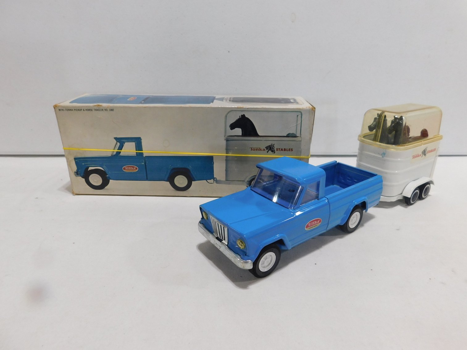 Image for Friday Dyersville Monthly Farm Toy Auction