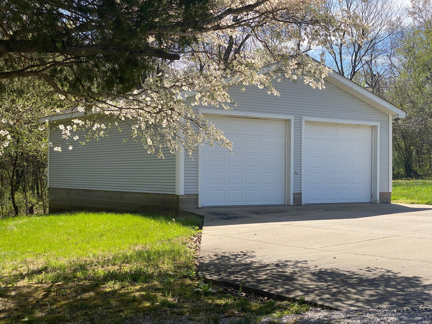 Image for ABSOLUTE ESTATE AUCTION • 9400 Childress Road, West Paducah, KY