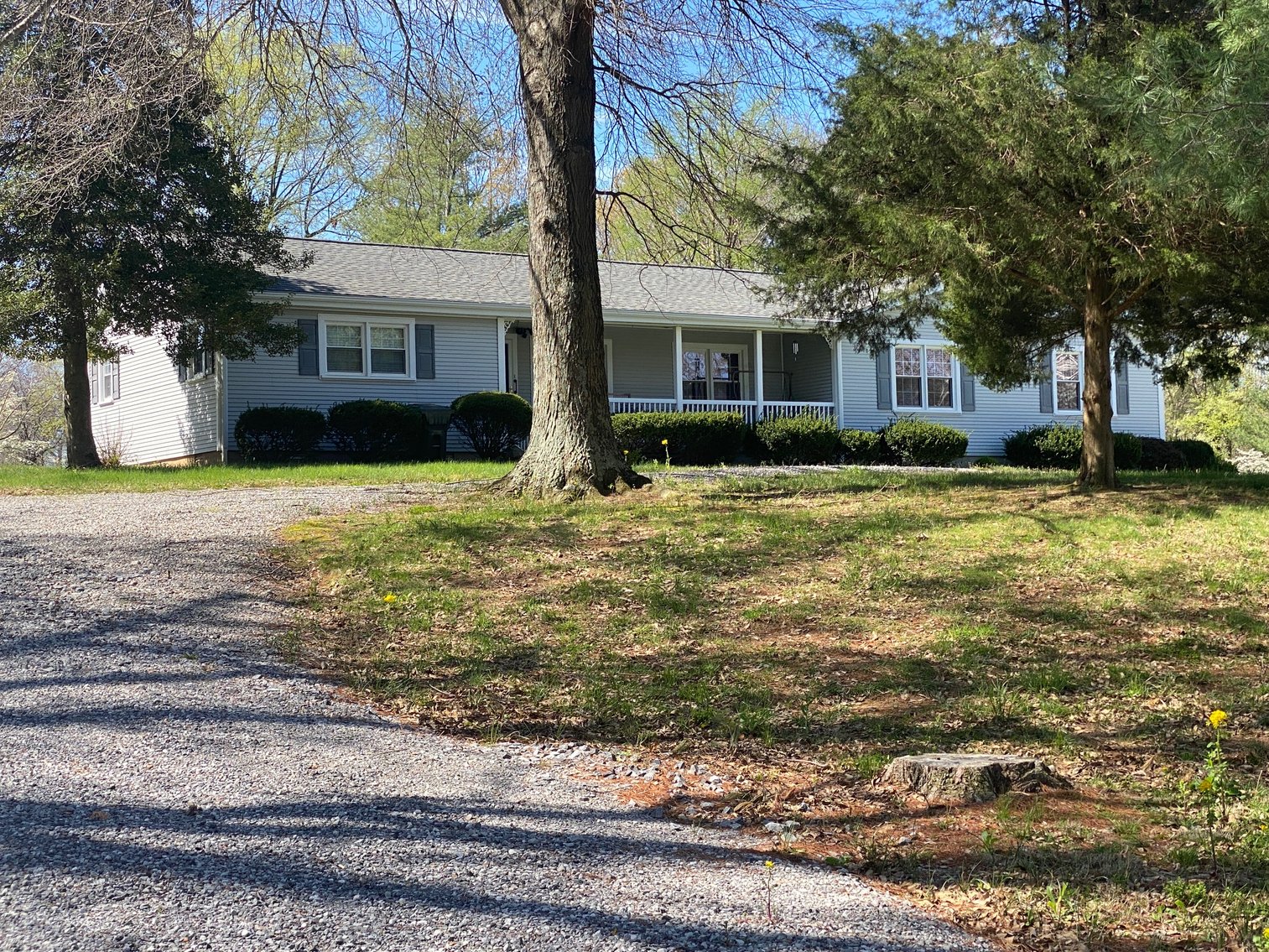 Image for ABSOLUTE ESTATE AUCTION • 9400 Childress Road, West Paducah, KY