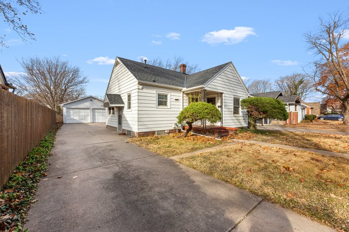 Image for 751 S Lorraine