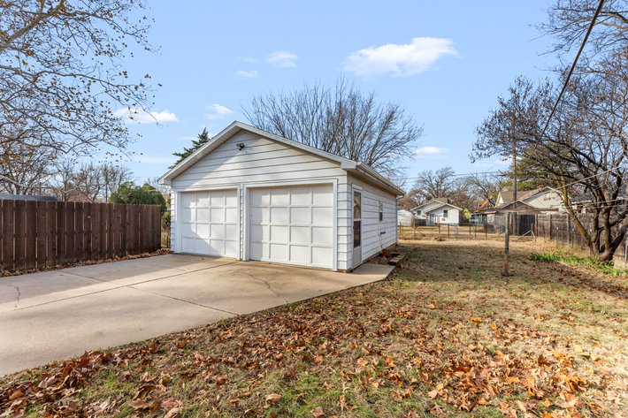 Image for 751 S Lorraine