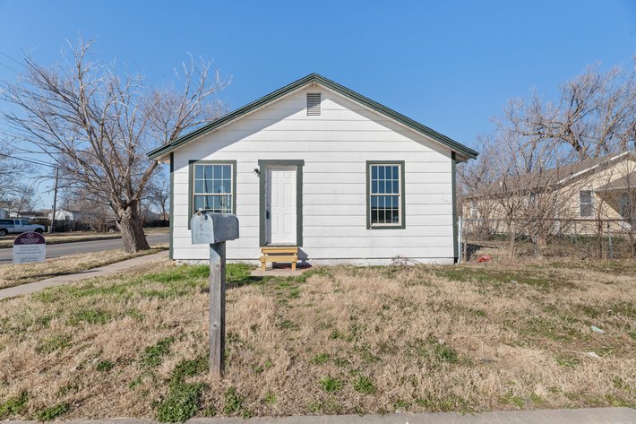 Image for 1533 S Saint Clair Ave