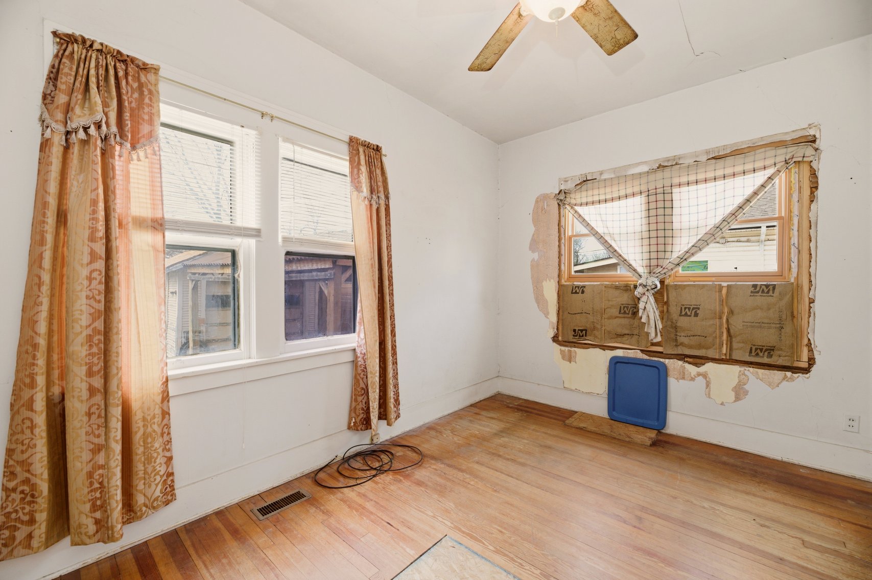 Image for 1341 S Waco Ave