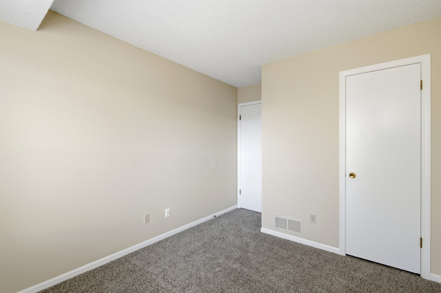 Image for 1717 S Cypress #122