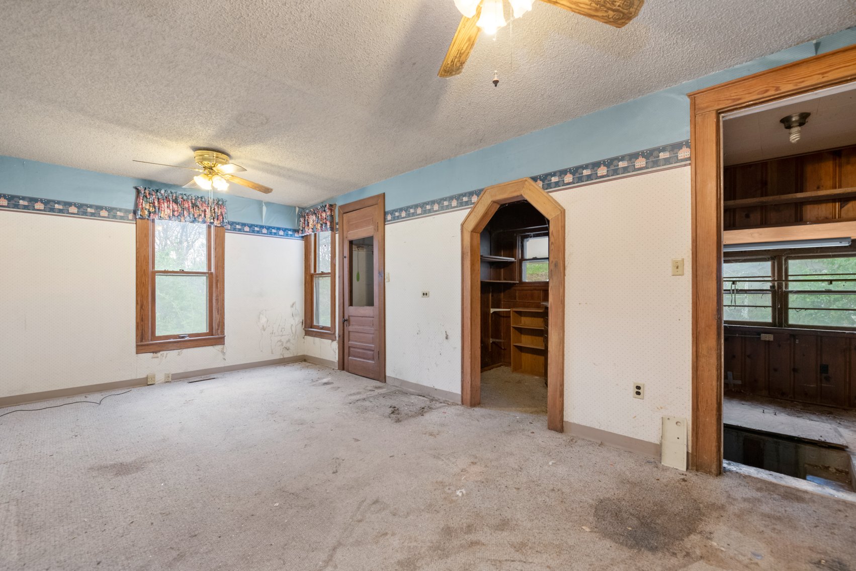 Image for 1315 W 35th Street N
