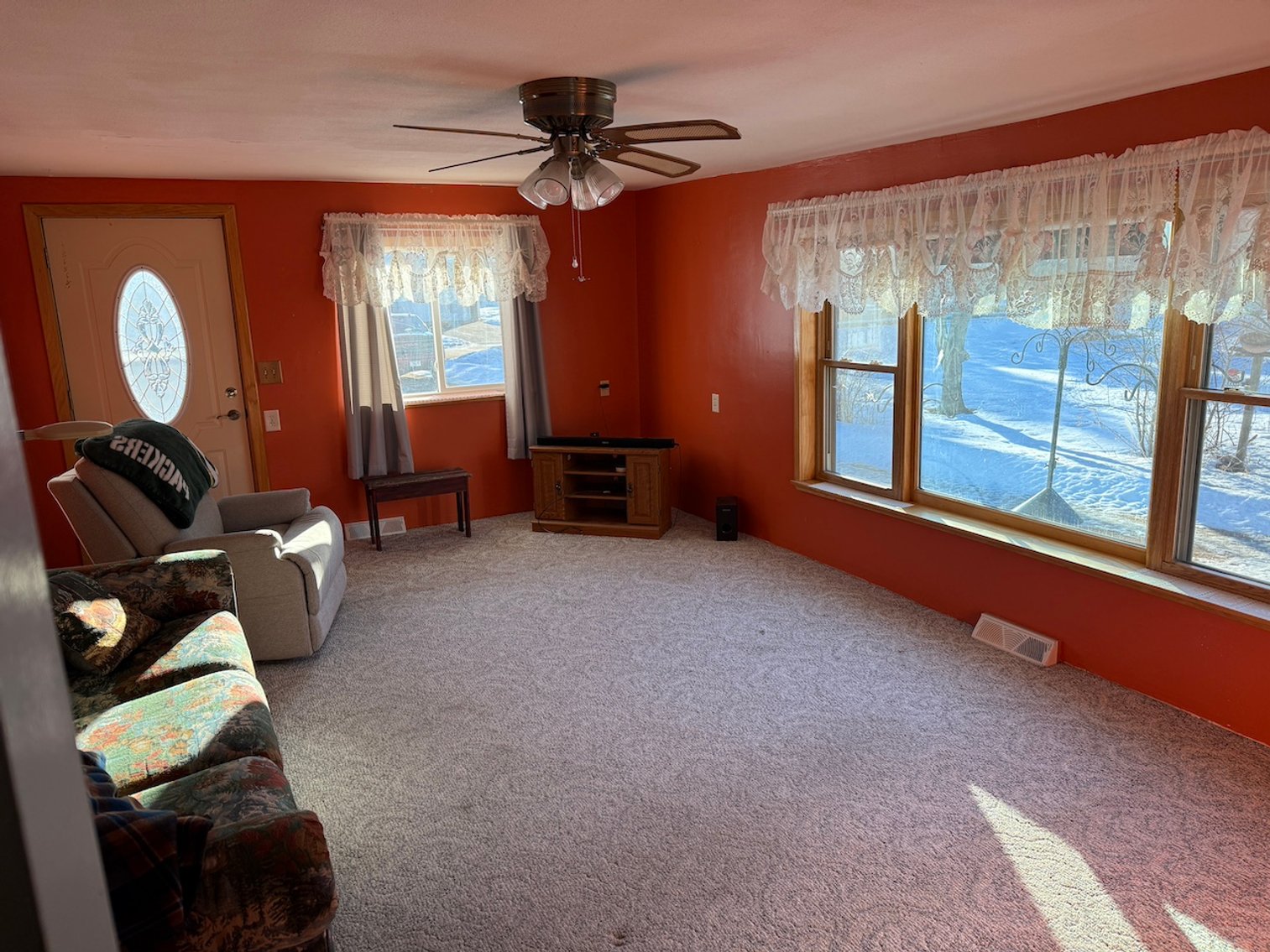 Image for Antigo, WI **  Live Real-Estate Auction! Sold @ Auction $187,000