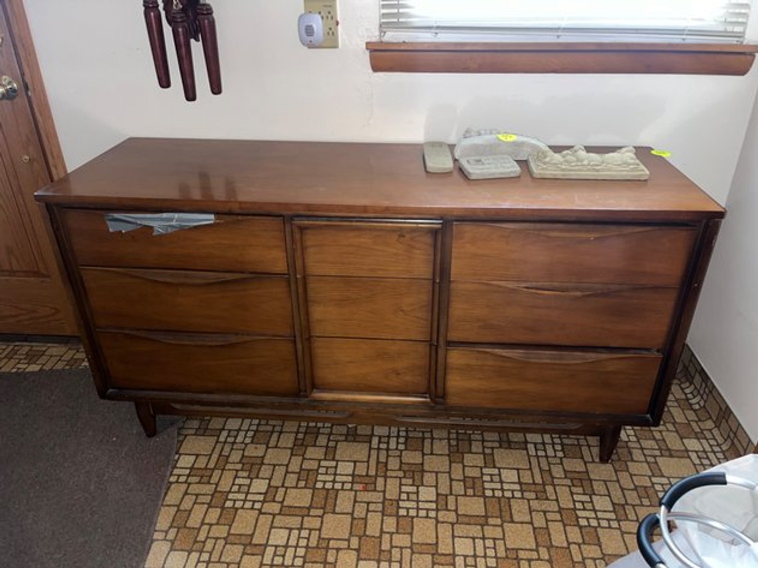 Image for Perrysburg Estate Contents Auction