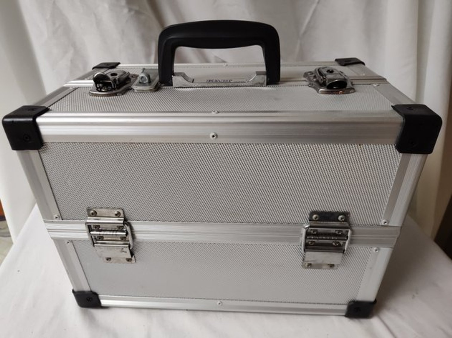 Image for Vintage & Antique Camera Collection and Photography Darkroom Equipment Auction