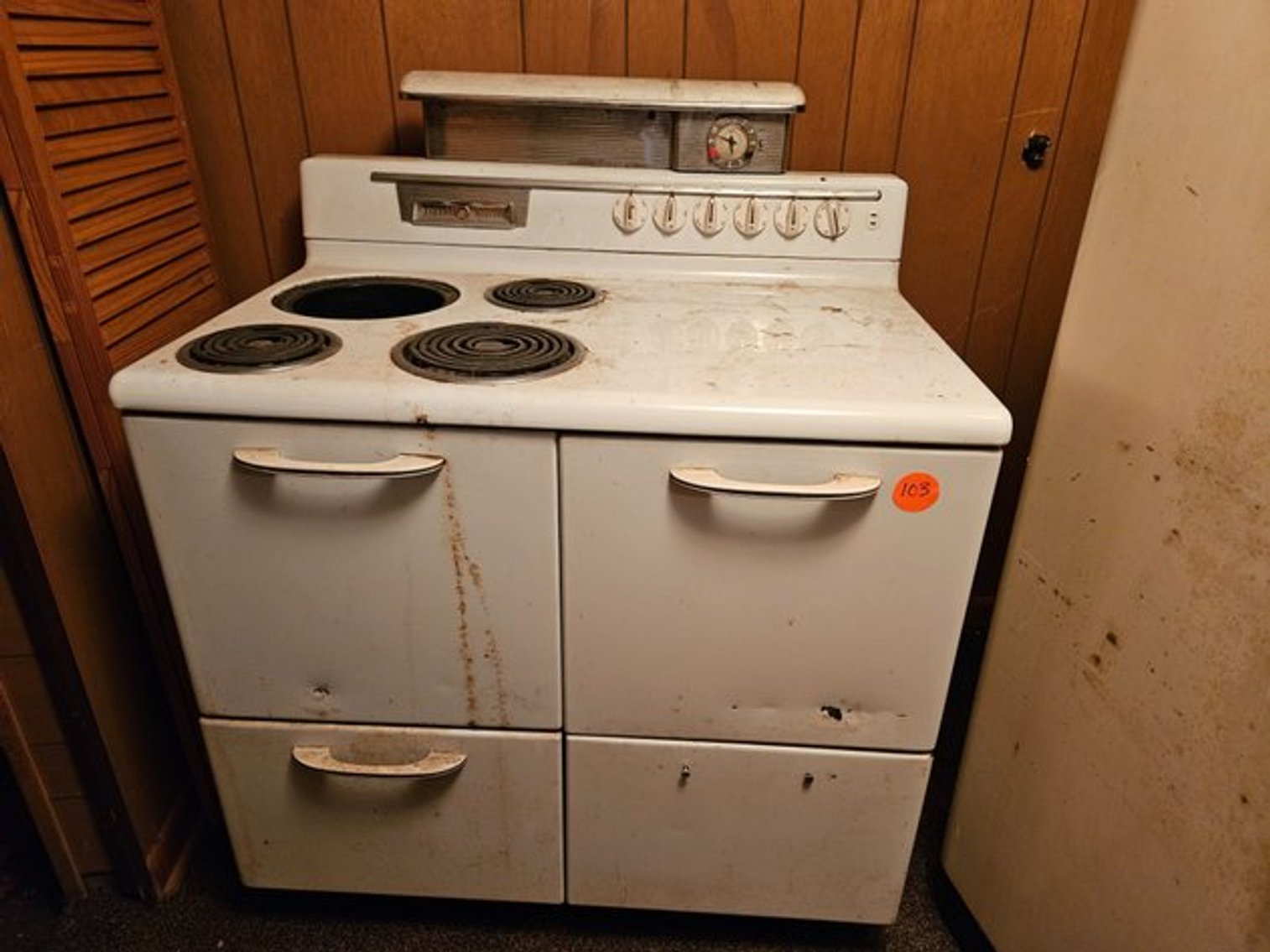 Image for Poe Road Estate Content Auction