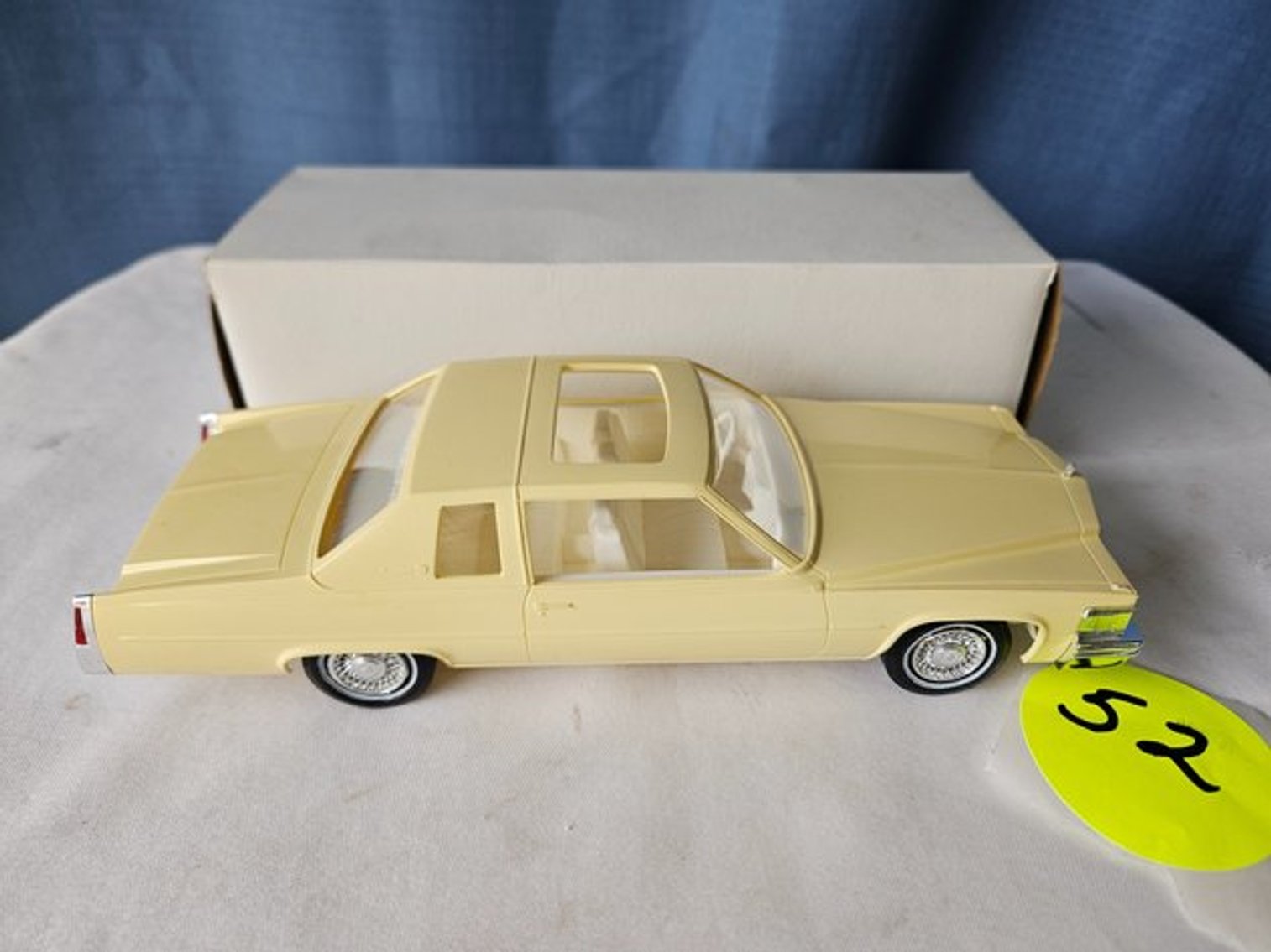 Image for Railroad Lanterns/Signals/and Memorabilia Collectors Auction