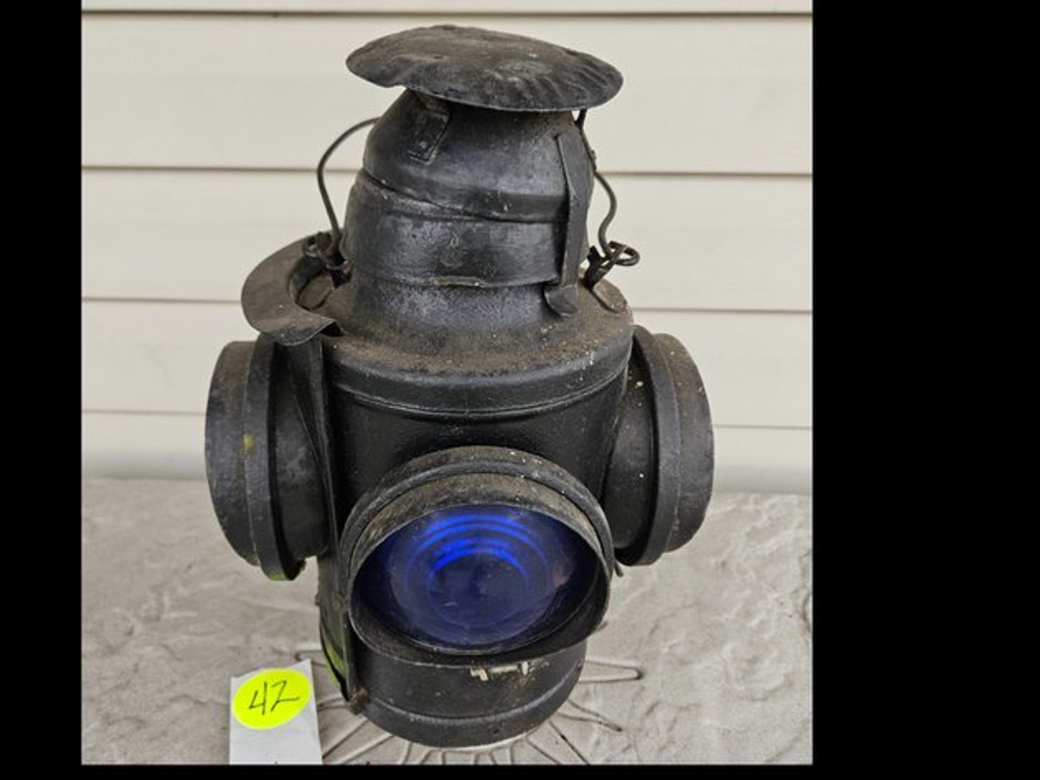 Image for Railroad Lanterns/Signals/and Memorabilia Collectors Auction