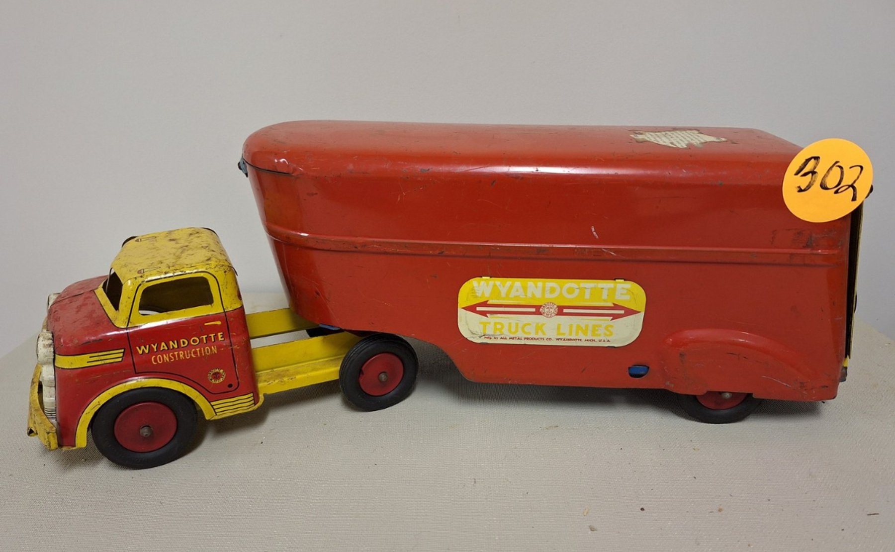 Image for Fremont Living Estate Auction