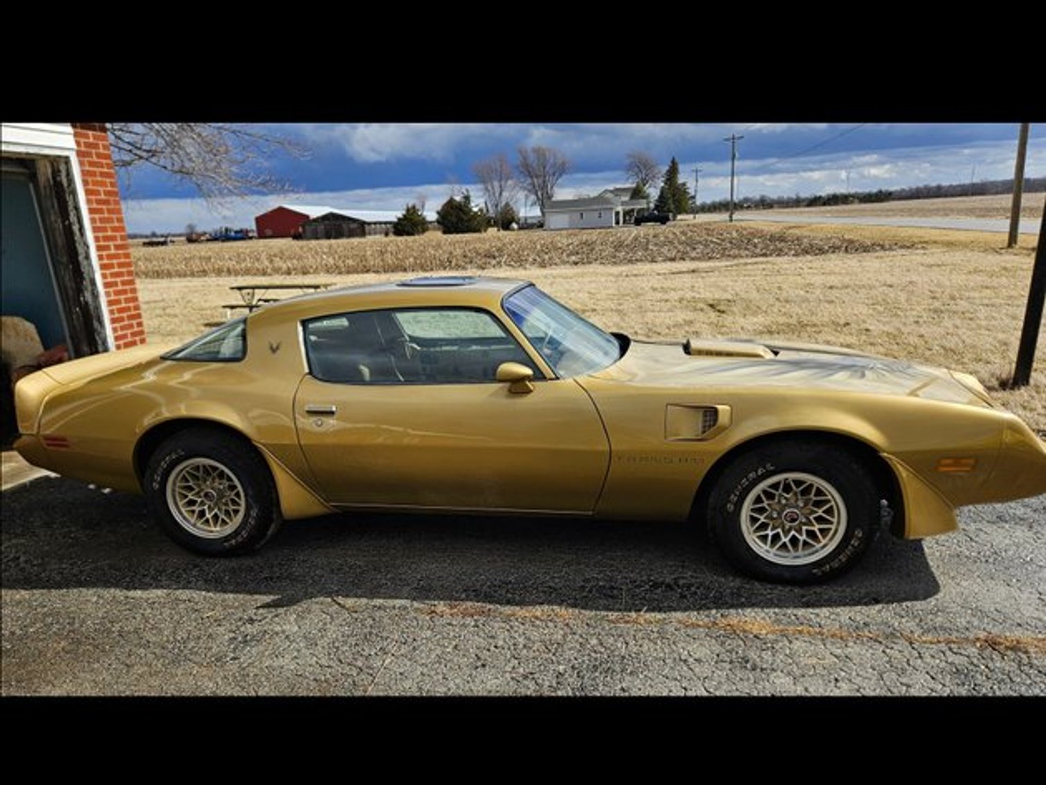 Image for Estate of Walter L McKinnis Content Auction