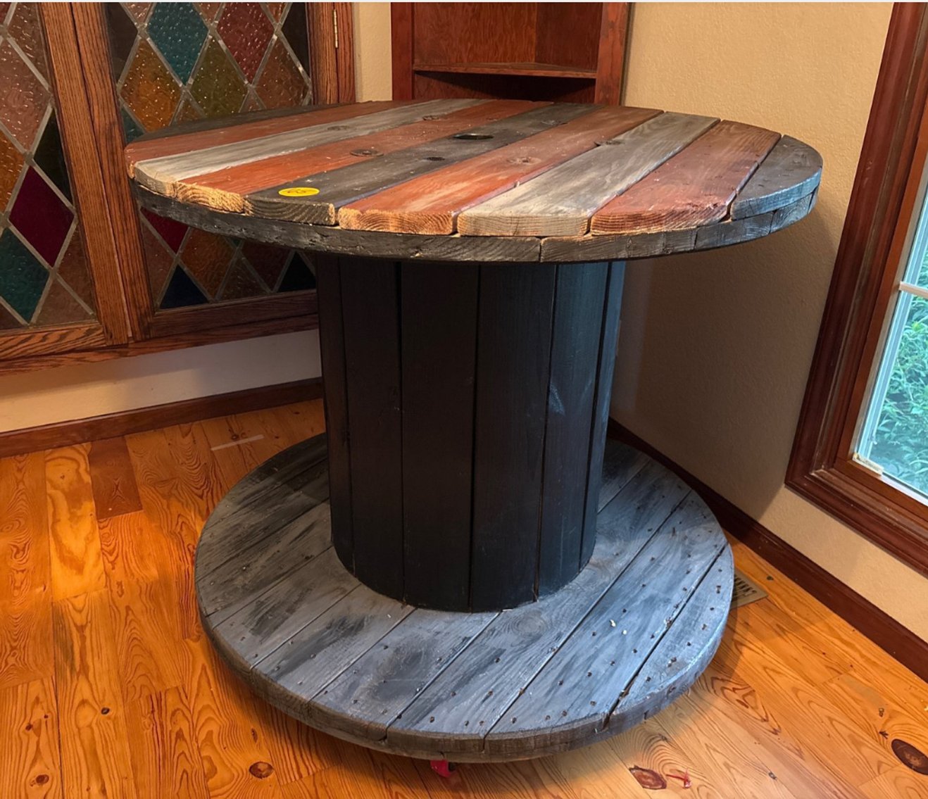 Image for Swan Rd. Content Auction