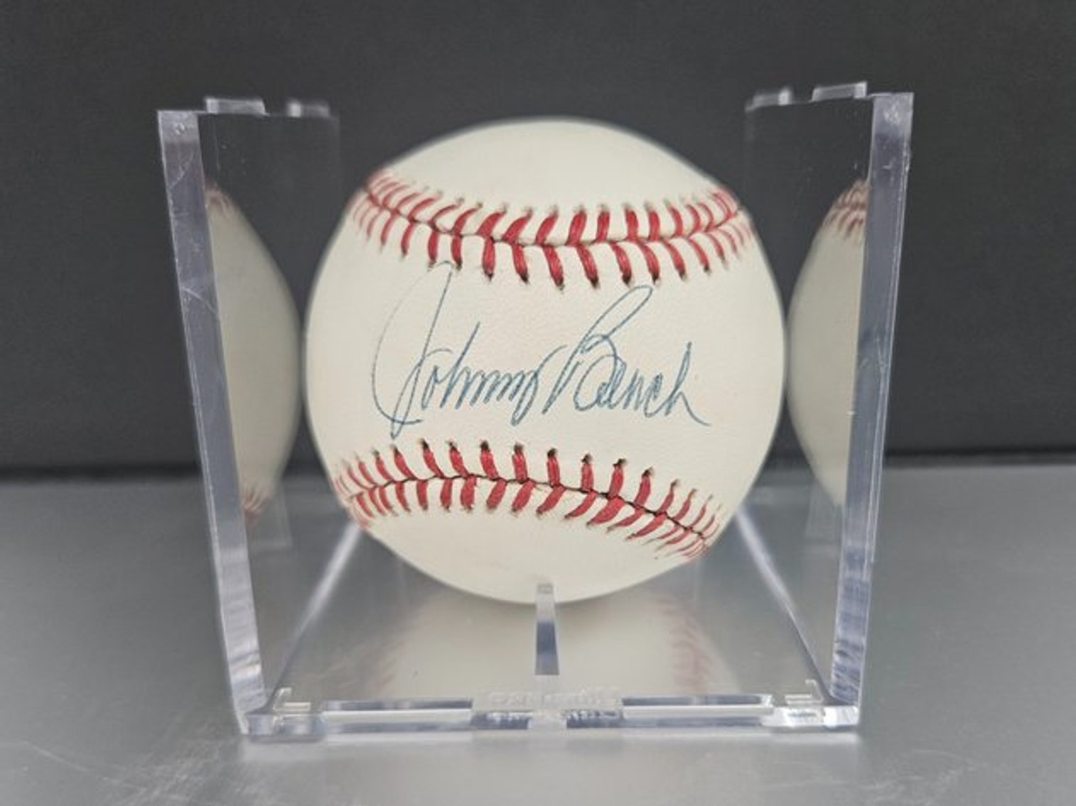 Image for SIGNED SPORTS MEMORABILIA ONLINE AUCTION