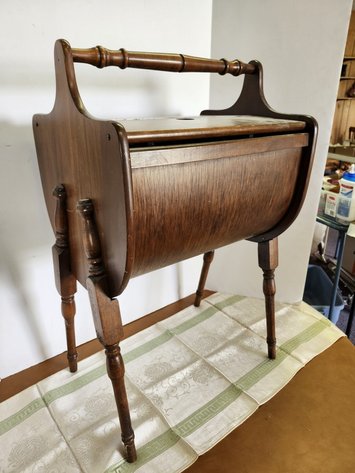 Byron & Delores Schwier Personal Property #6 Online Auction