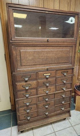 Moving and Downsizing Online Auction