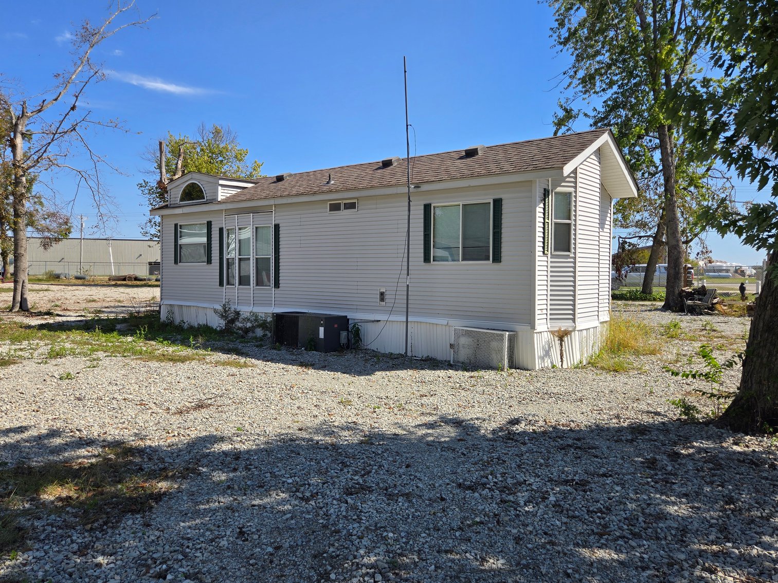 Image for John & Kathy Burge Estate Campsite Auction