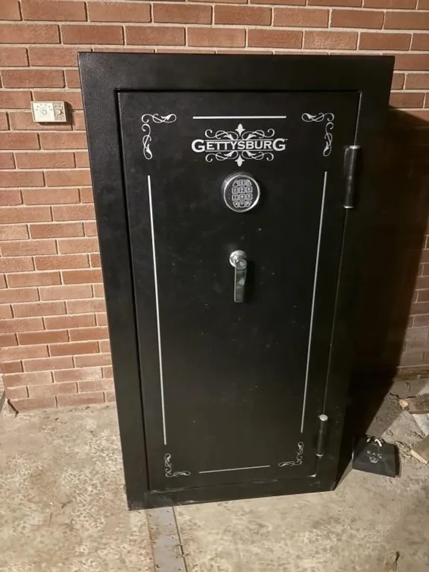 Image for Online Auction of Treasures