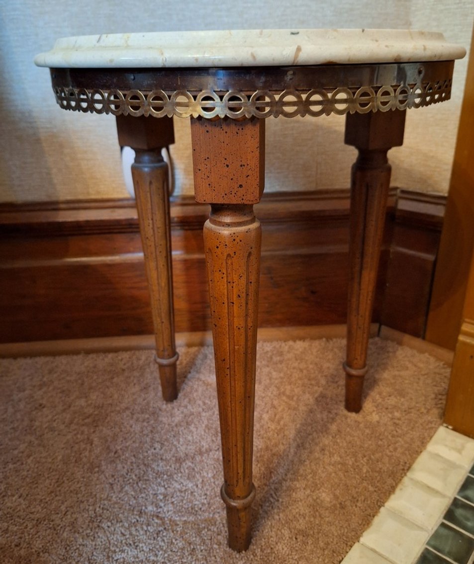 Image for Flo Harcourt Household Online Auction