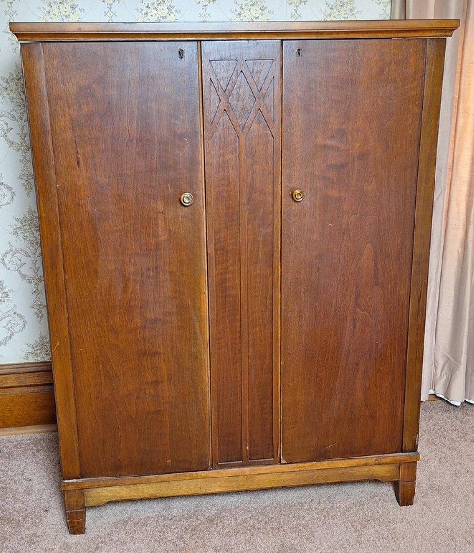 Image for Flo Harcourt Household Online Auction