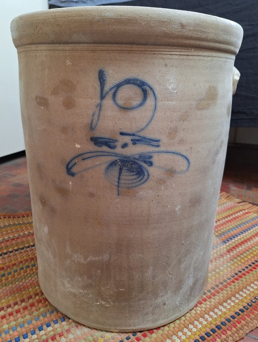 Image for Flo Harcourt Household Online Auction